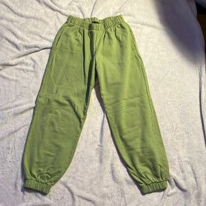 Brandy Melville Rosa Sweatpants, onesize, bright green color